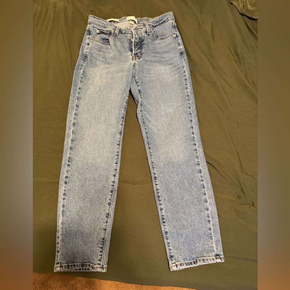 Universal Thread Mid rise 80s slim